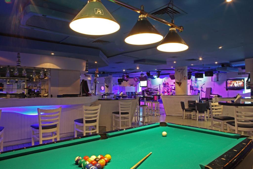 Sea View Hotel Dubai Bagian luar foto