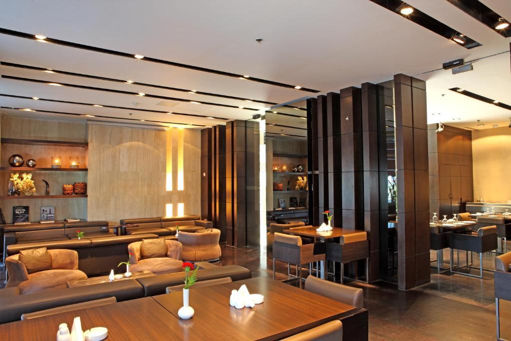 Sea View Hotel Dubai Bagian luar foto