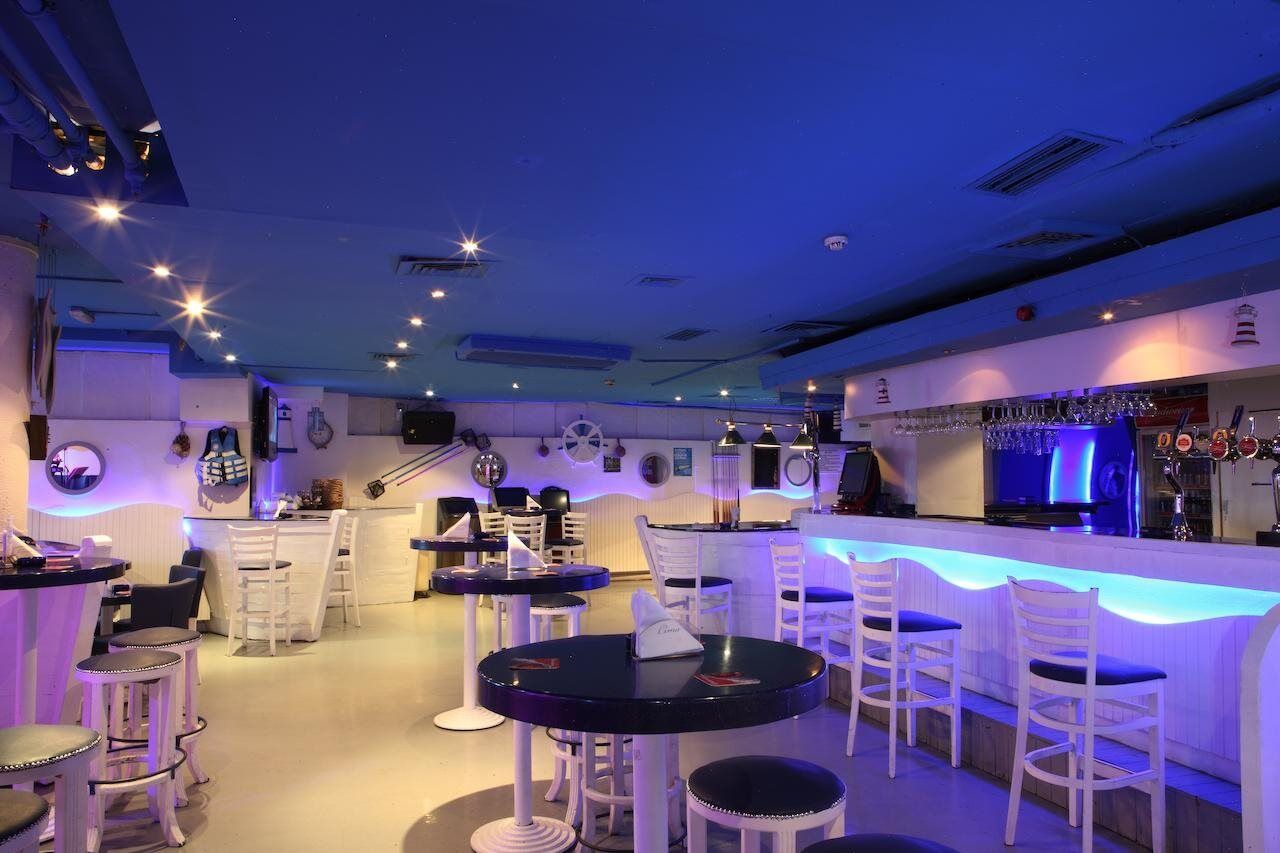 Sea View Hotel Dubai Bagian luar foto